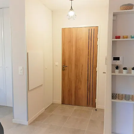 Moderne 3* Avec Balcon, Proche Du Et Plage, Parking Privatif, Wi-fi Inclus - Fr-1-239-862